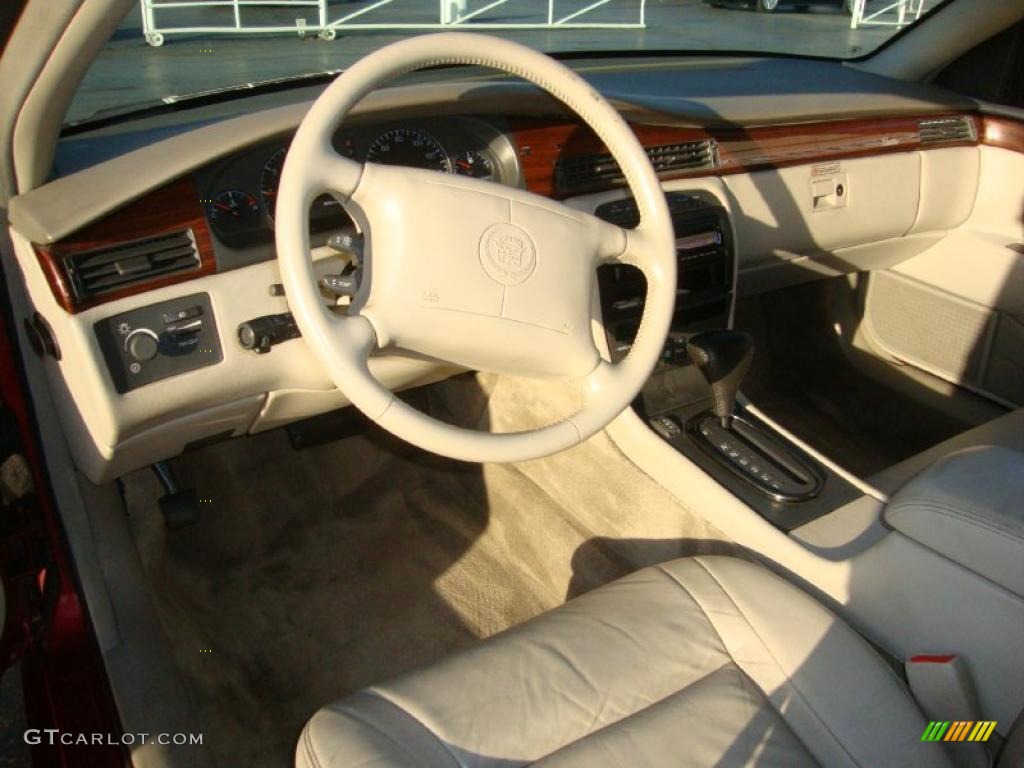 2000 Cadillac Eldorado ESC Oatmeal Dashboard Photo #38473327