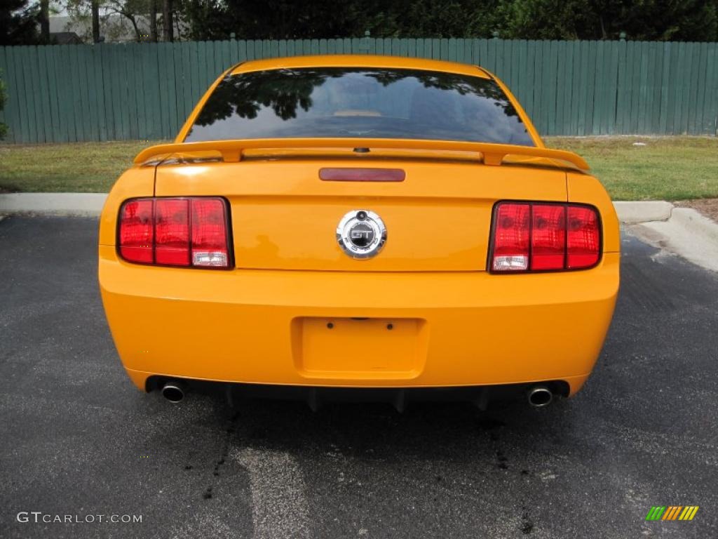 2008 Mustang GT/CS California Special Coupe - Grabber Orange / Dark Charcoal/Medium Parchment photo #7