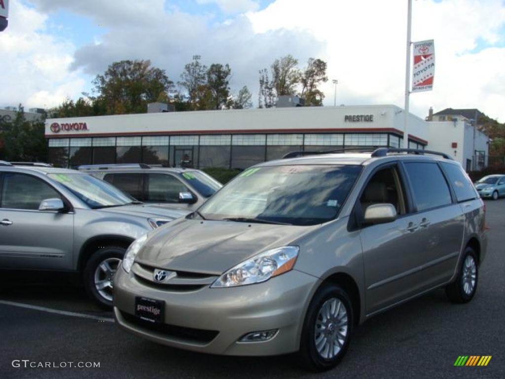 2007 Sienna XLE Limited AWD - Desert Sand Mica / Taupe photo #1