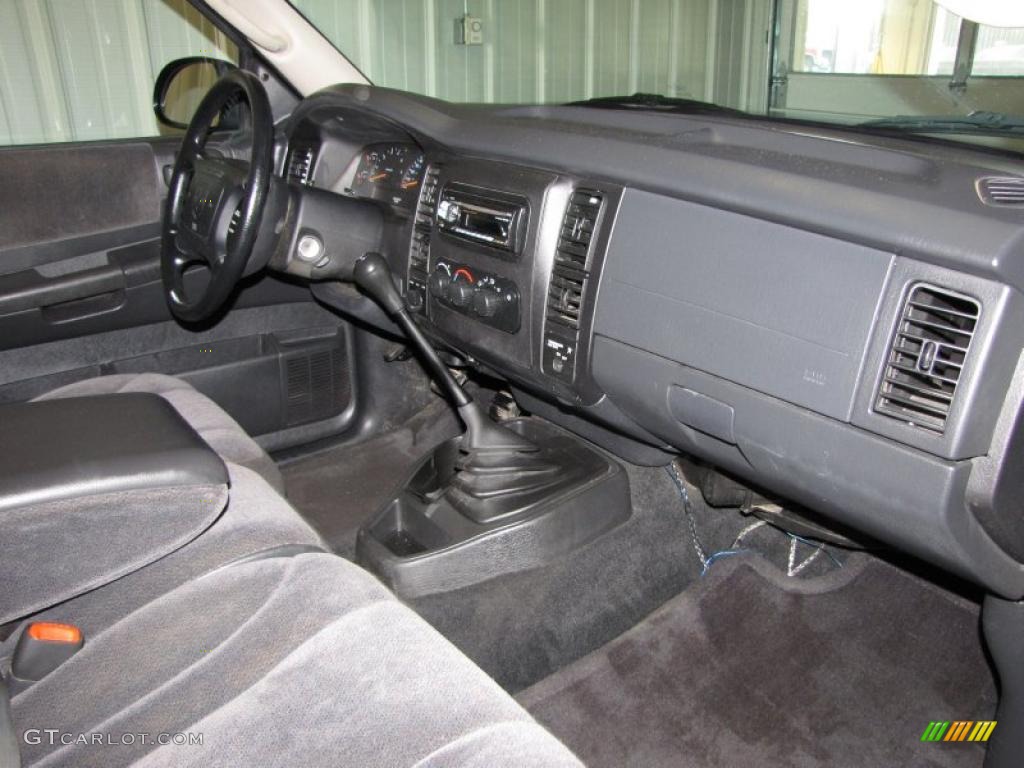 2001 Dodge Dakota Sport Club Cab 4x4 Dark Slate Gray Dashboard Photo #38478035