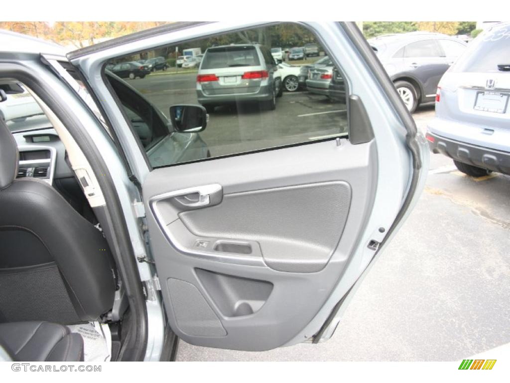 2010 XC60 T6 AWD - Silver Metallic / Anthracite photo #15