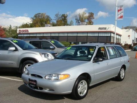 1998 Ford Escort SE Wagon Data, Info and Specs