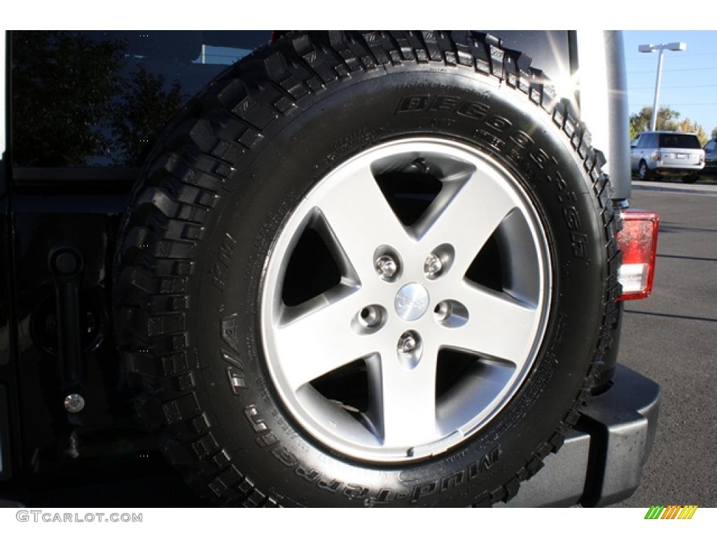 2010 Jeep Wrangler Rubicon 4x4 Wheel Photo #38485395