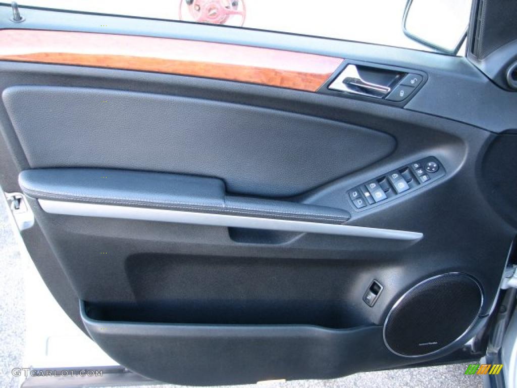 2007 Mercedes-Benz GL 450 Black Door Panel Photo #38486543