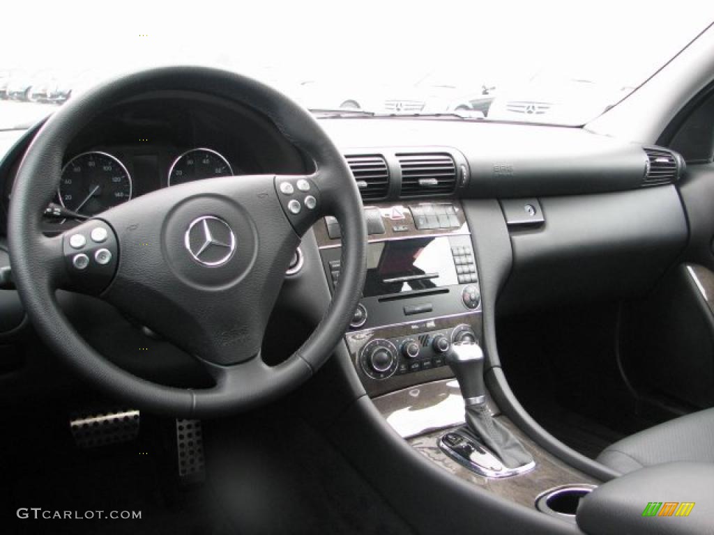 2007 Mercedes-Benz C 230 Sport Black Dashboard Photo #38486663