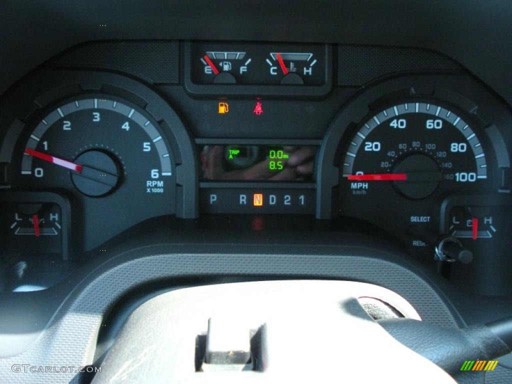 2011 Ford E Series Van E250 XL Cargo Gauges Photo #38489807