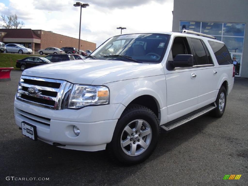 2009 Expedition EL XLT 4x4 - Oxford White / Camel photo #1