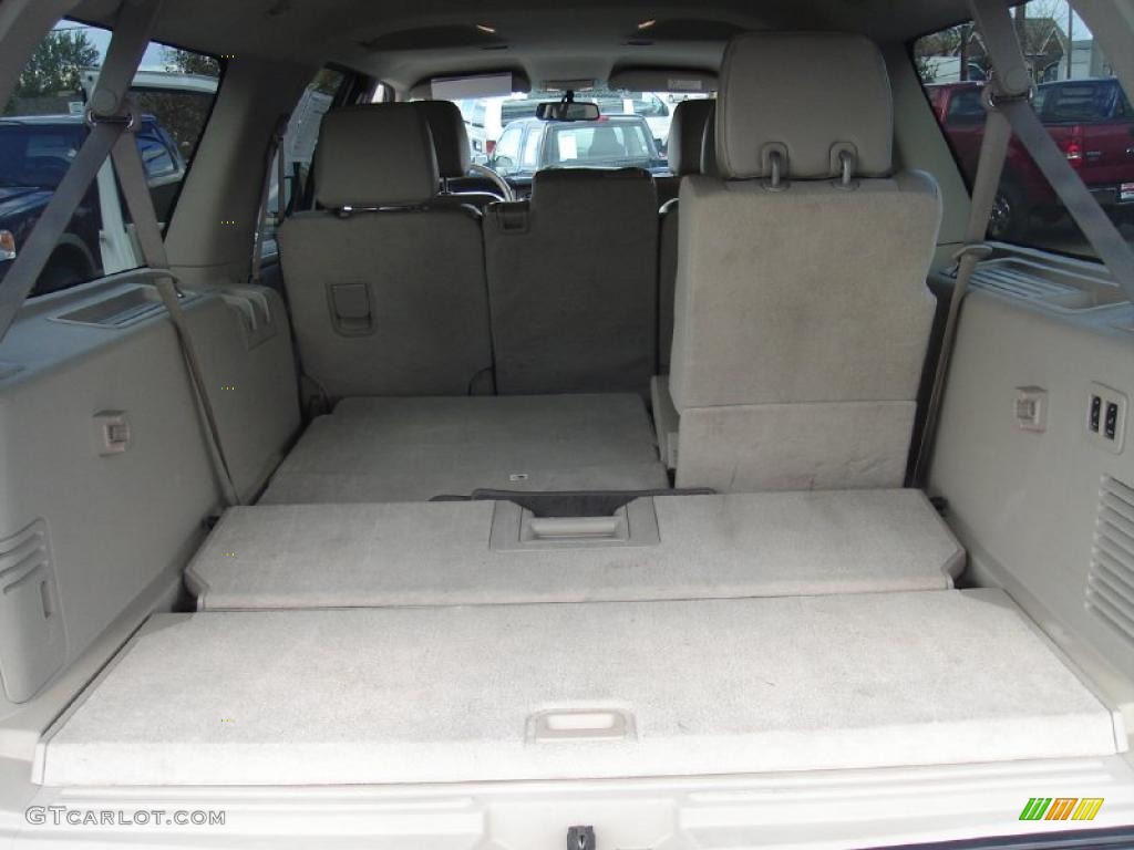 2009 Ford Expedition EL XLT 4x4 Trunk Photo #38490603