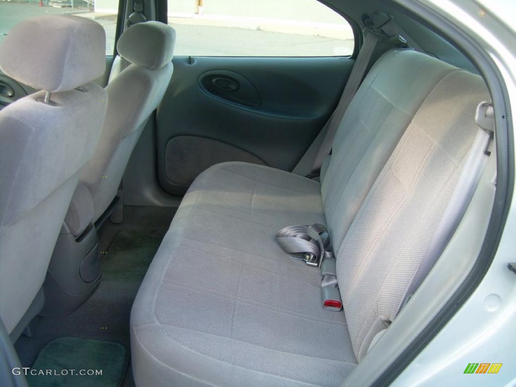 1998 Ford Taurus SE Wagon Interior Color Photos
