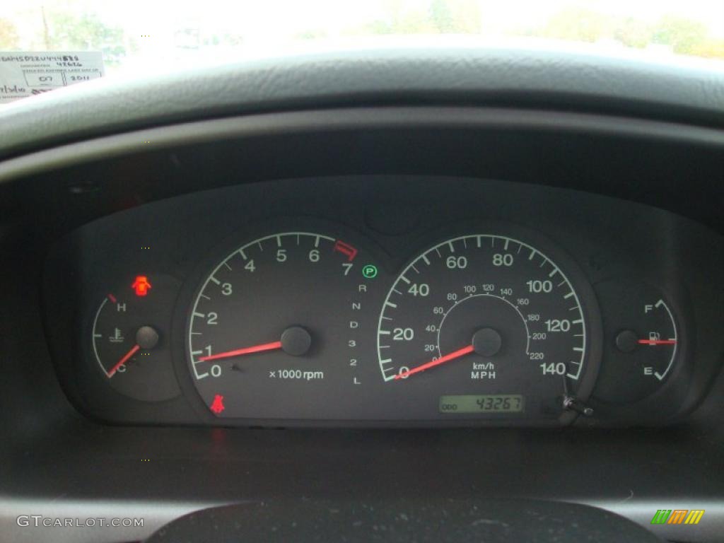 2002 Elantra GLS Sedan - Silver Pewter / Gray photo #34