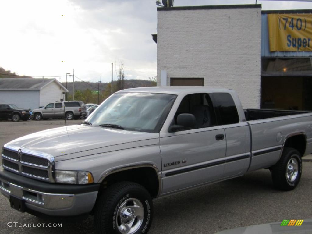 1998 Ram 1500 Laramie SLT Extended Cab 4x4 - Radiant Silver Metallic / Gray photo #9