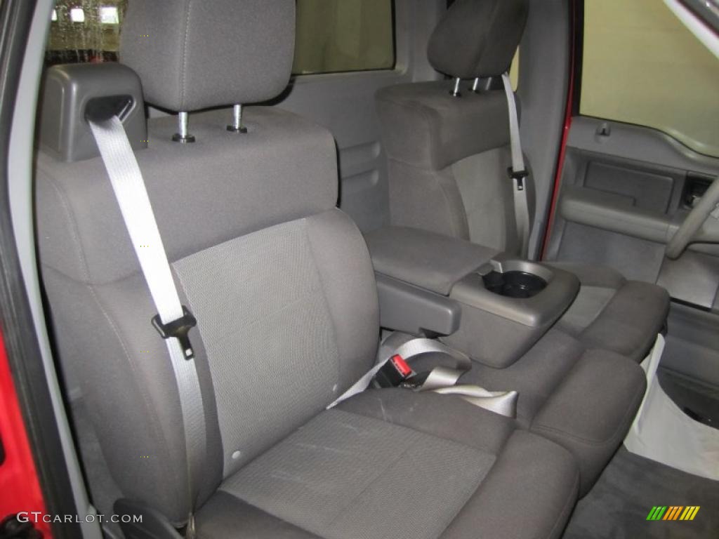 Dark Flint Interior 2004 Ford F150 XLT Regular Cab 4x4 Photo #38492975