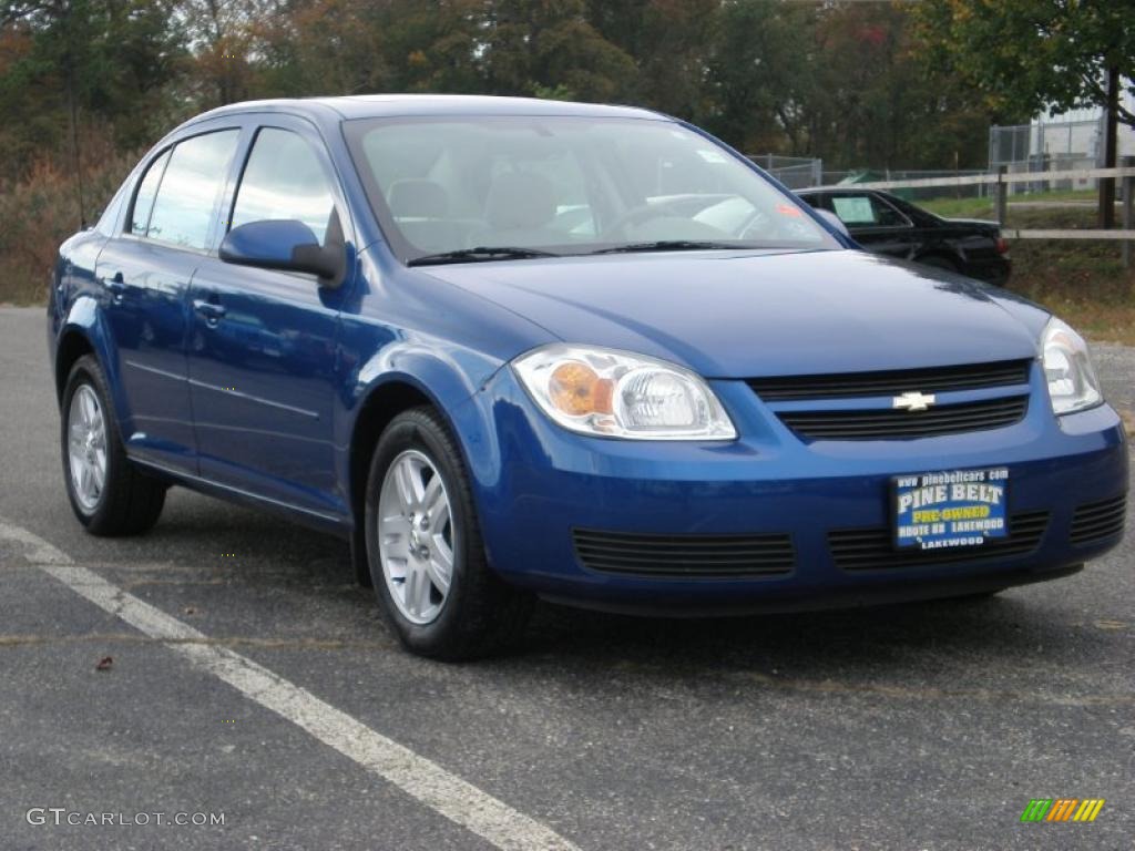 2005 Cobalt LS Sedan - Arrival Blue Metallic / Gray photo #3