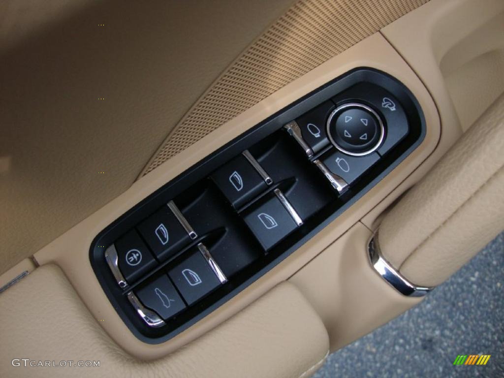 2011 Cayenne S - Black / Luxor Beige photo #14