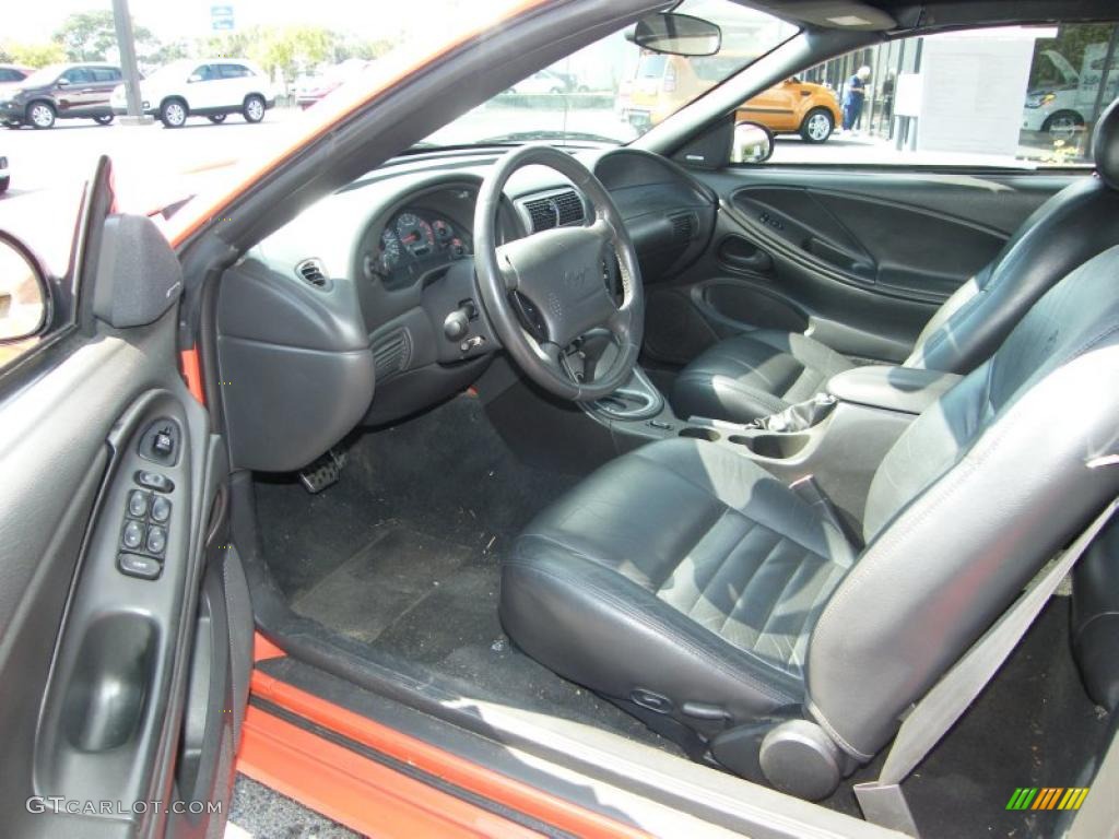 Dark Charcoal Interior 2004 Ford Mustang GT Convertible Photo #38497399
