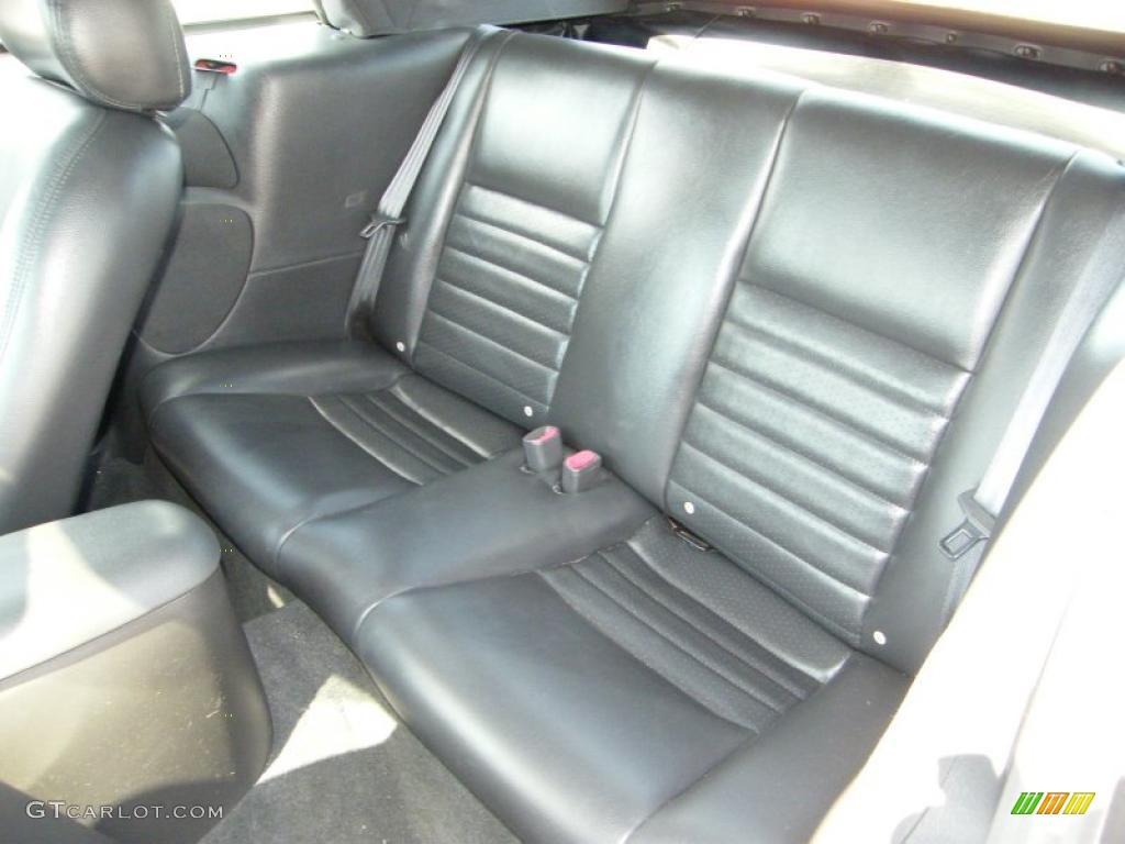 Dark Charcoal Interior 2004 Ford Mustang GT Convertible Photo #38497523