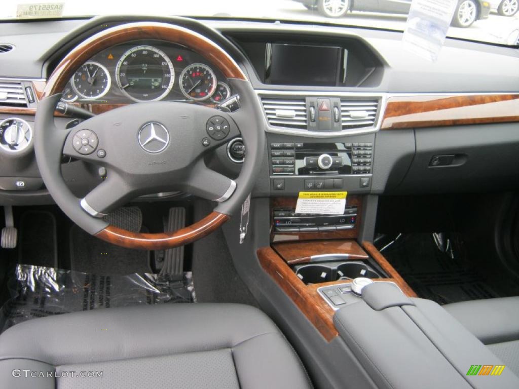Black Interior 2011 Mercedes-Benz E 350 Sedan Photo #38498431