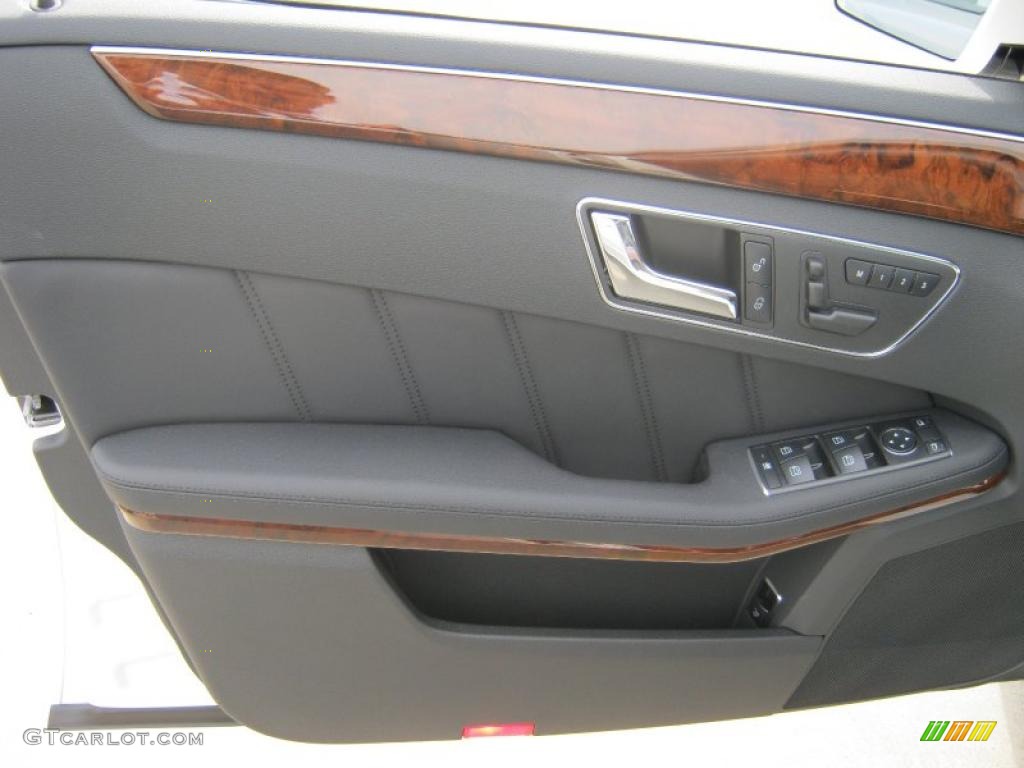 2011 Mercedes-Benz E 350 Sedan Black Door Panel Photo #38498676