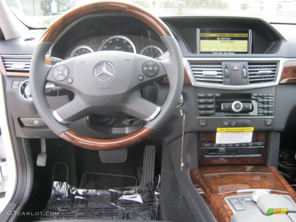 Black Interior 2011 Mercedes-Benz E 350 Sedan Photo #38498803