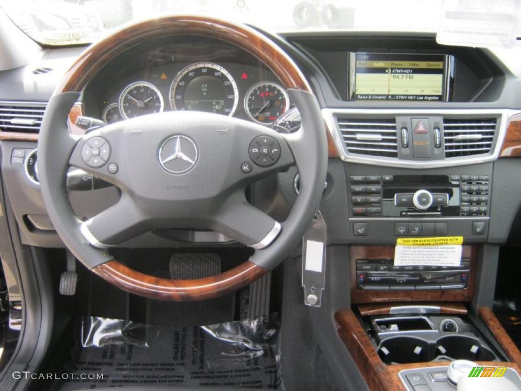 2011 Mercedes-Benz E 350 Sedan Black Dashboard Photo #38499083
