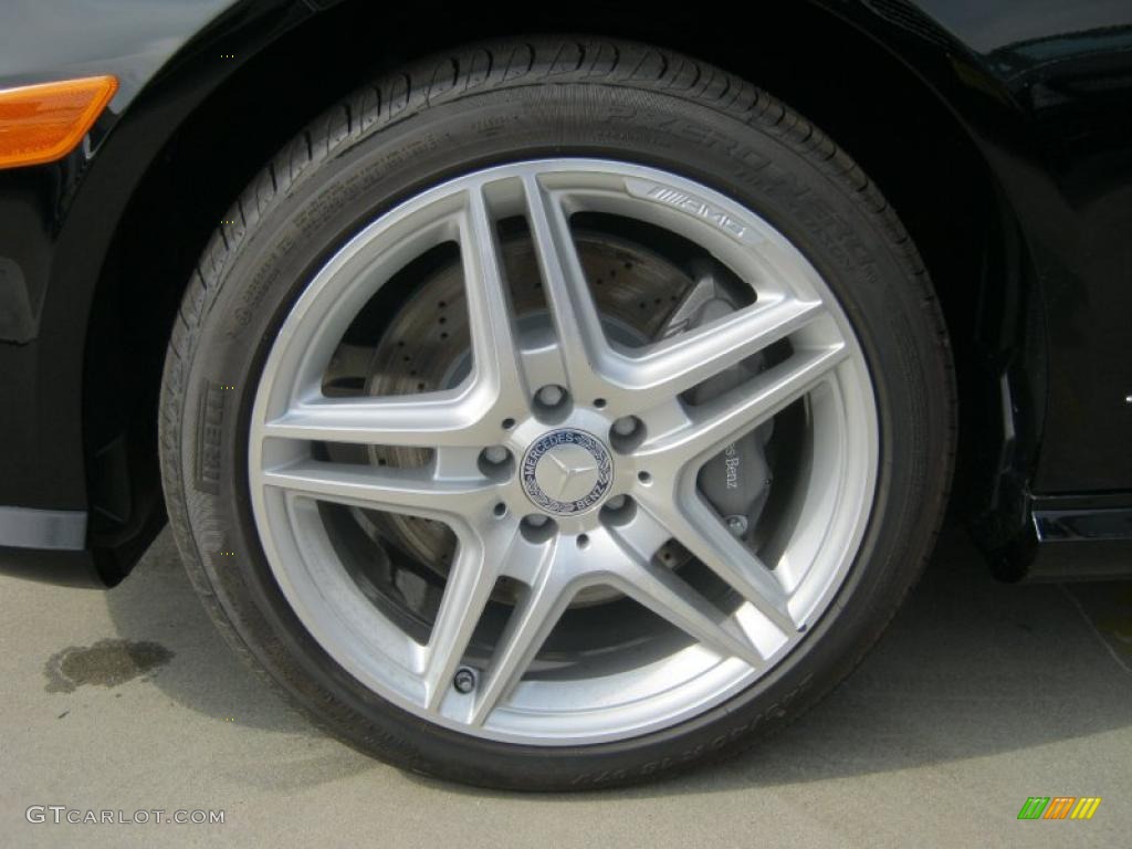 2011 Mercedes-Benz E 550 Sedan Wheel Photo #38499195