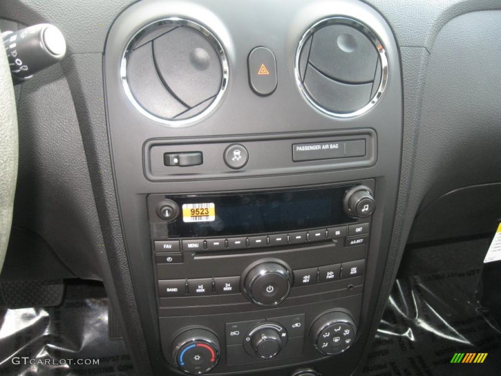 2011 Chevrolet HHR LS Controls Photo #38499767