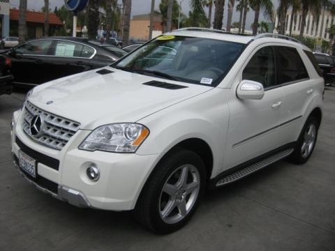 2009 Mercedes-Benz ML 550 4Matic Data, Info and Specs