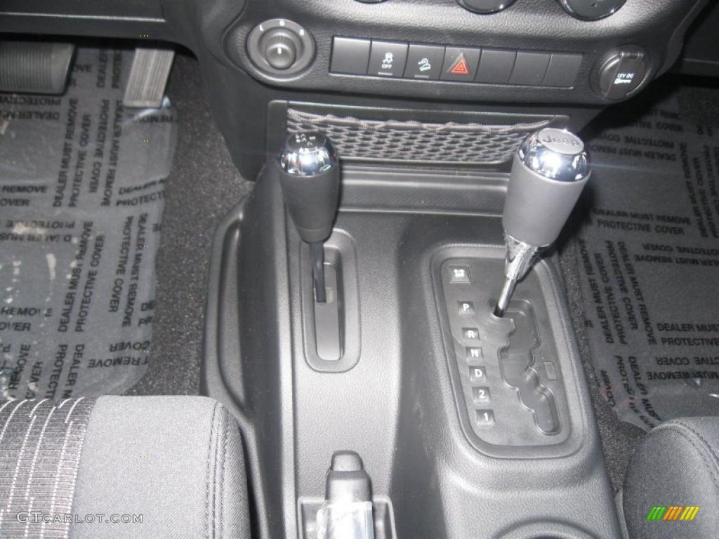 2011 Jeep Wrangler Sport S 4x4 4 Speed Automatic Transmission Photo #38500519