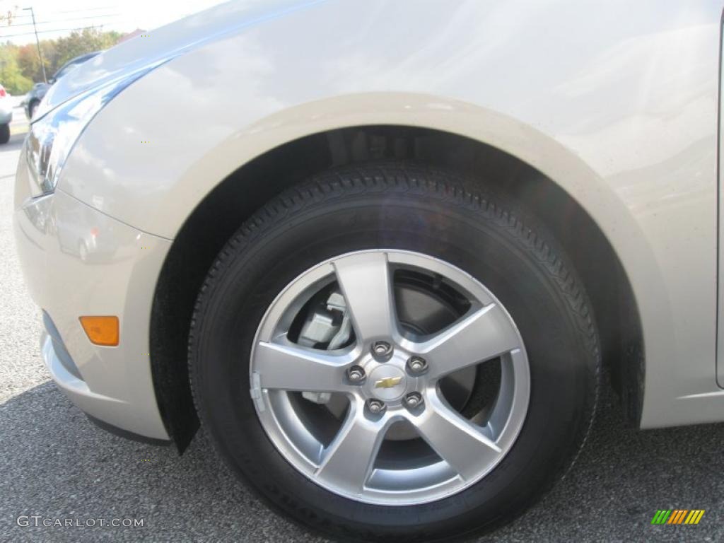 2011 Chevrolet Cruze LT Wheel Photo #38501263