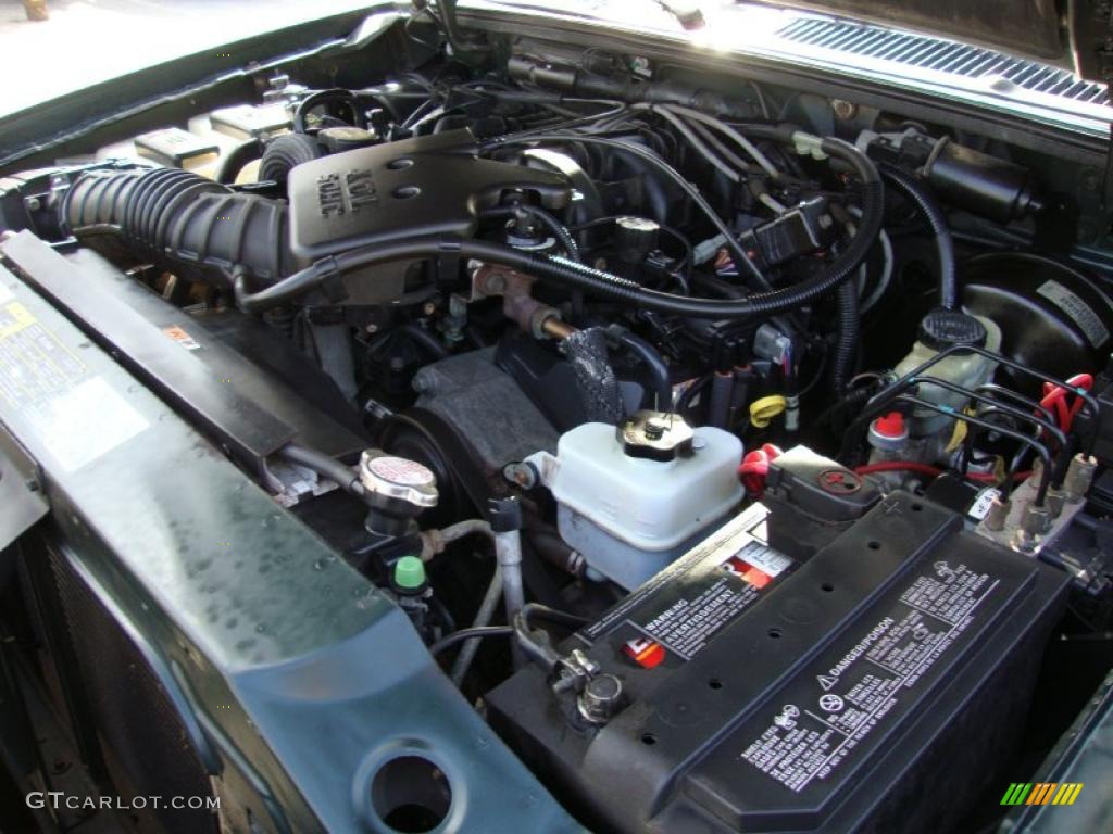 2002 Ford Explorer Sport Trac 4x4 4.0 Liter SOHC 12-Valve V6 Engine Photo #38502483