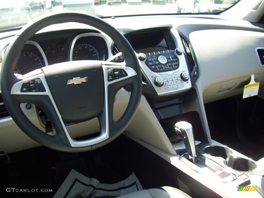 2011 Chevrolet Equinox LT Light Titanium/Jet Black Dashboard Photo #38504547