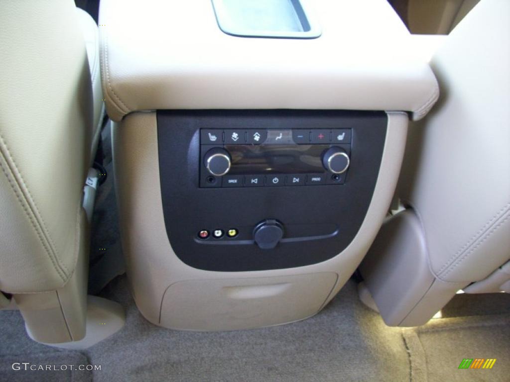 2011 GMC Yukon SLT Controls Photo #38504783