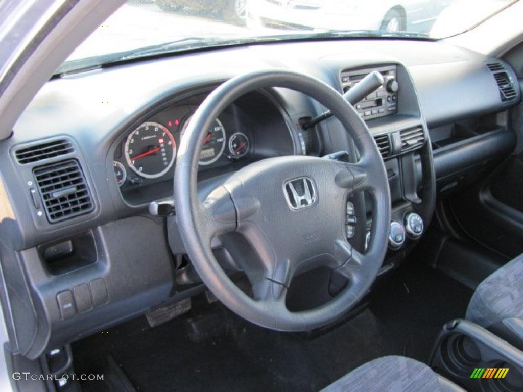 Black Interior 2004 Honda CR-V LX 4WD Photo #38505335
