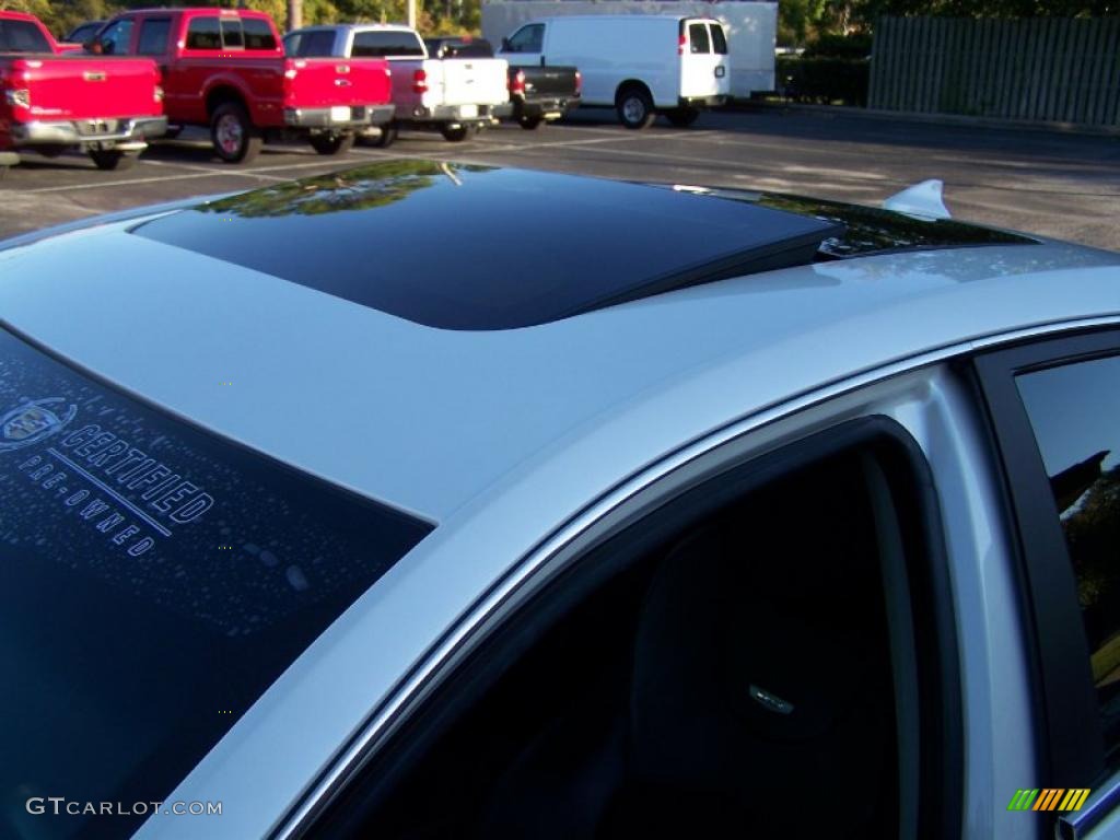 2009 CTS -V Sedan - White Diamond Tri-Coat / Ebony photo #31