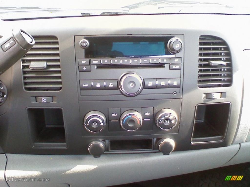 2008 Chevrolet Silverado 1500 Work Truck Regular Cab 4x4 Controls Photo #38509891