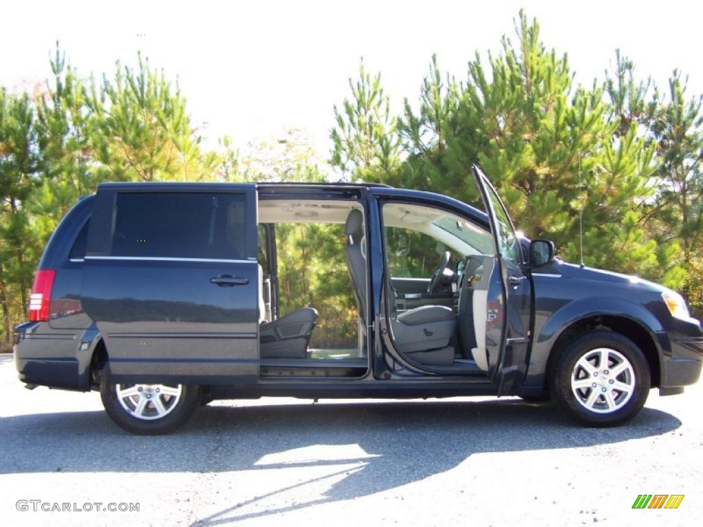 2008 Town & Country Touring Signature Series - Modern Blue Pearlcoat / Medium Slate Gray/Light Shale photo #13