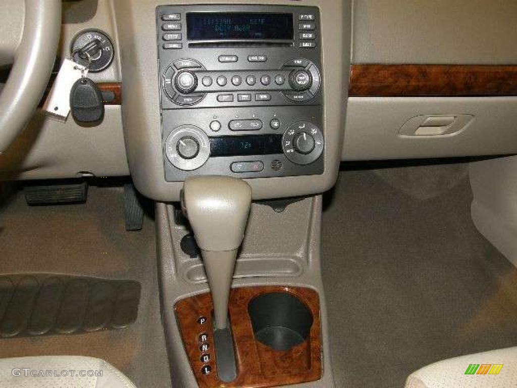 2004 Malibu Maxx LT Wagon - Sport Red Metallic / Neutral photo #8