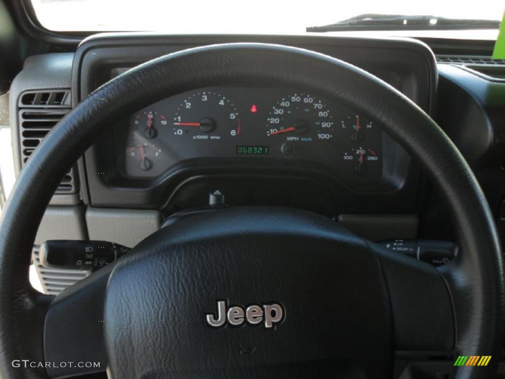 2005 Wrangler X 4x4 - Deep Beryl Green Pearl / Khaki photo #11