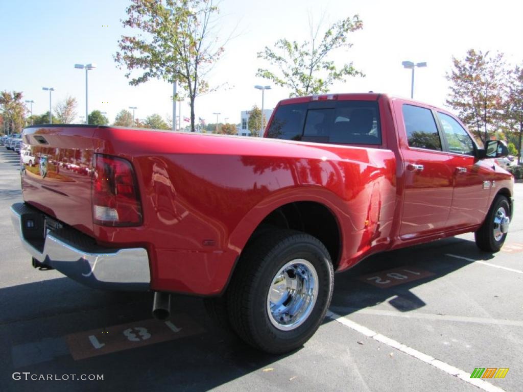 2011 Ram 3500 HD Big Horn Crew Cab Dually - Flame Red / Dark Slate Gray/Medium Graystone photo #3