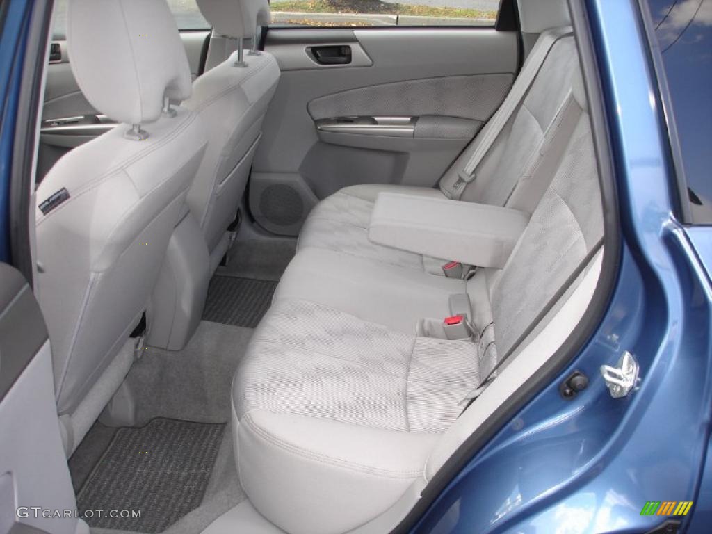 Platinum Interior 2010 Subaru Forester 2.5 X Premium Photo #38516603