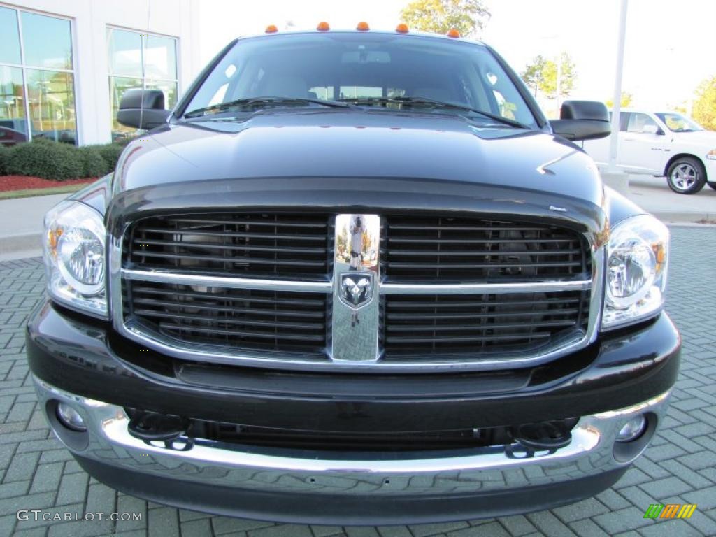 2007 Ram 3500 SLT Mega Cab Dually - Brilliant Black Crystal Pearl / Medium Slate Gray photo #8