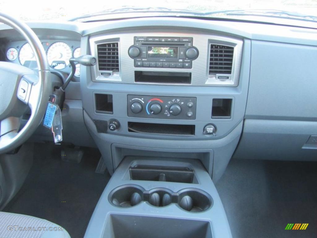 2007 Ram 1500 Sport Quad Cab - Mineral Gray Metallic / Medium Slate Gray photo #21