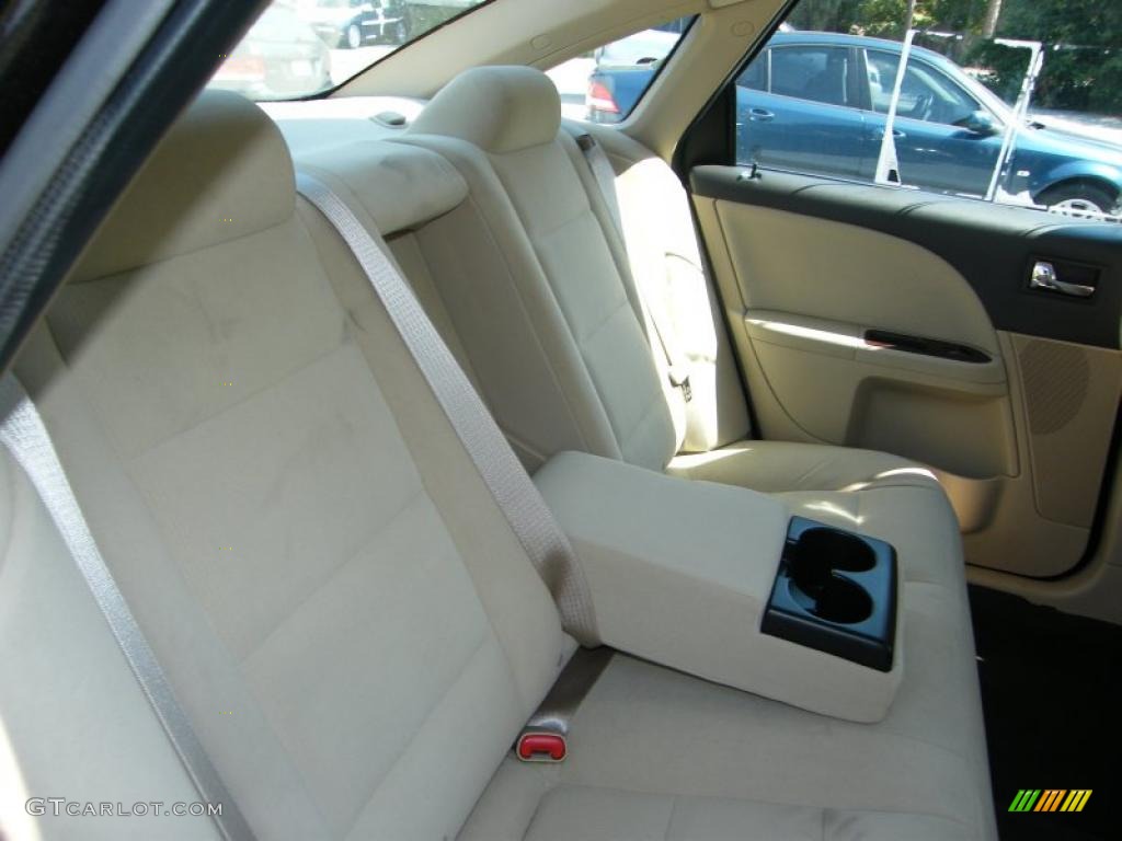 Medium Light Stone Interior 2009 Ford Taurus SEL Photo #38522391