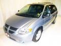 Butane Blue Pearl - Grand Caravan SXT Photo No. 2