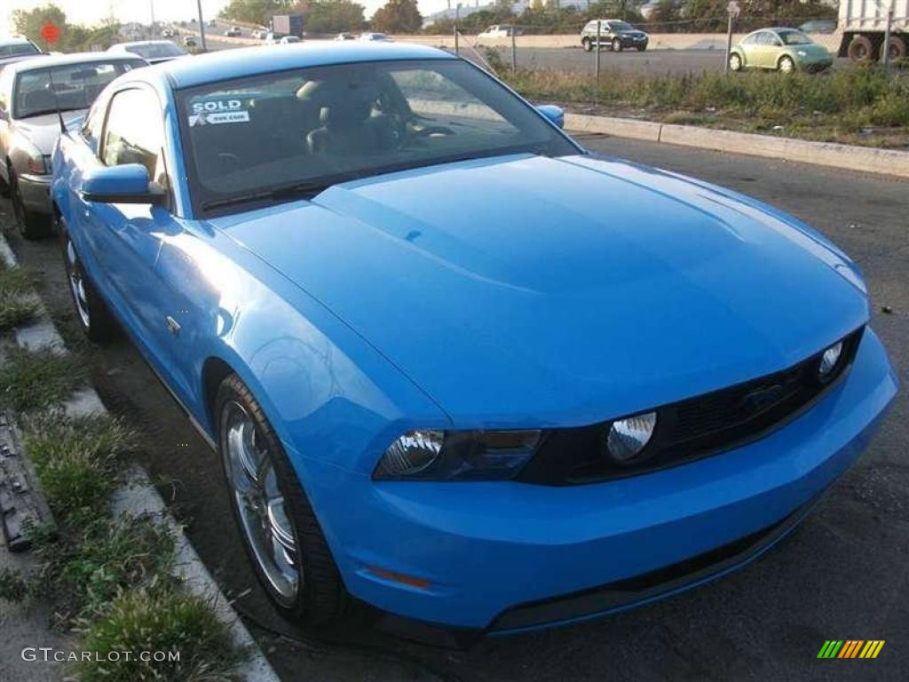 2010 Mustang GT Premium Coupe - Grabber Blue / Charcoal Black/Grabber Blue photo #13