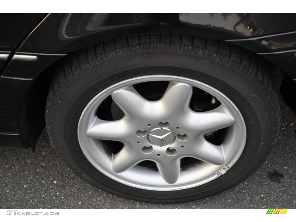 2004 Mercedes-Benz C 320 Sedan Wheel Photo #38525763