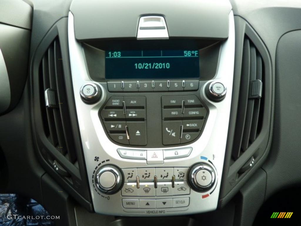 2011 Chevrolet Equinox LT AWD Controls Photo #38526579
