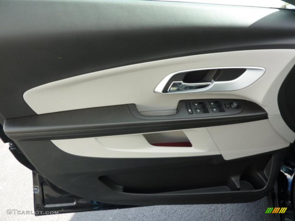 2011 Chevrolet Equinox LS AWD Light Titanium/Jet Black Door Panel Photo #38526815