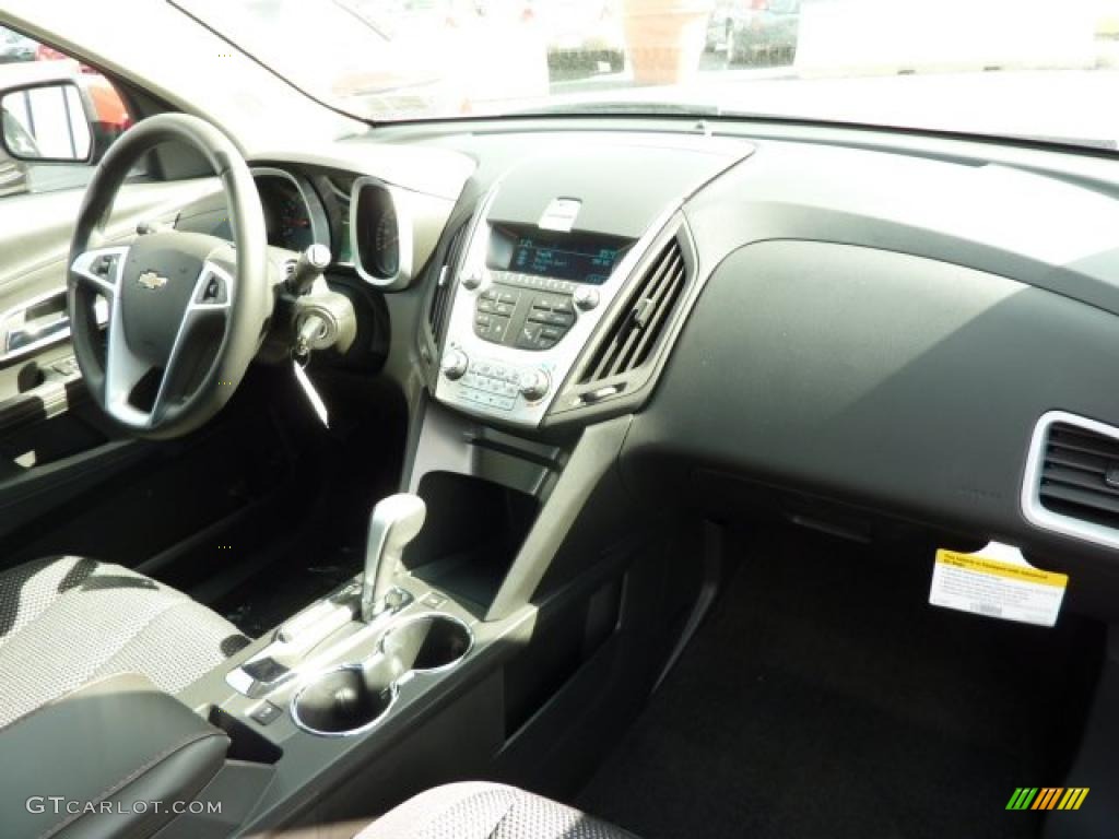 2011 Chevrolet Equinox LT AWD Jet Black Dashboard Photo #38527031