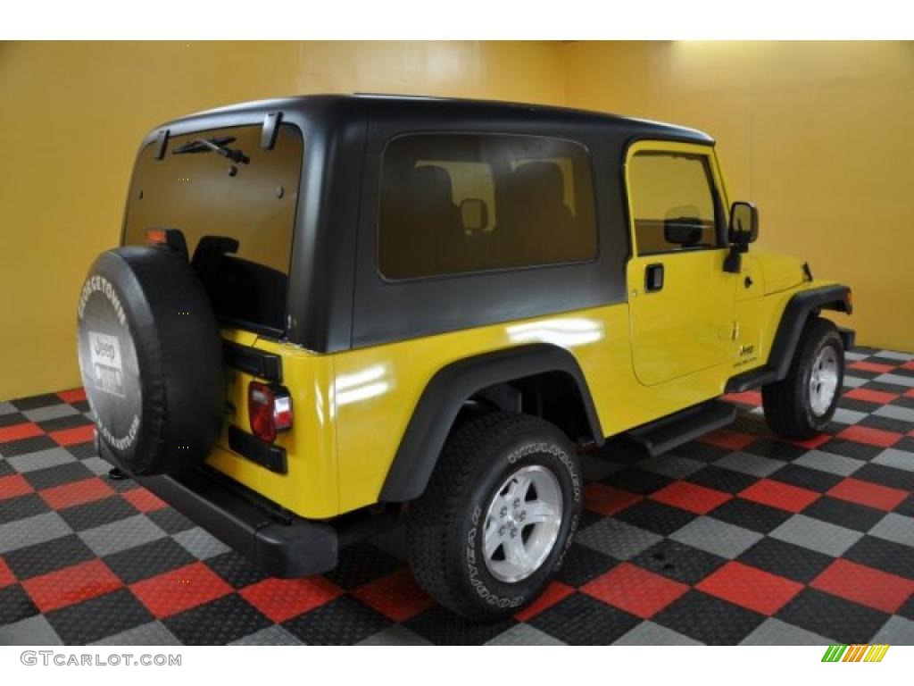 2004 Wrangler Unlimited 4x4 - Solar Yellow / Dark Slate Gray photo #4